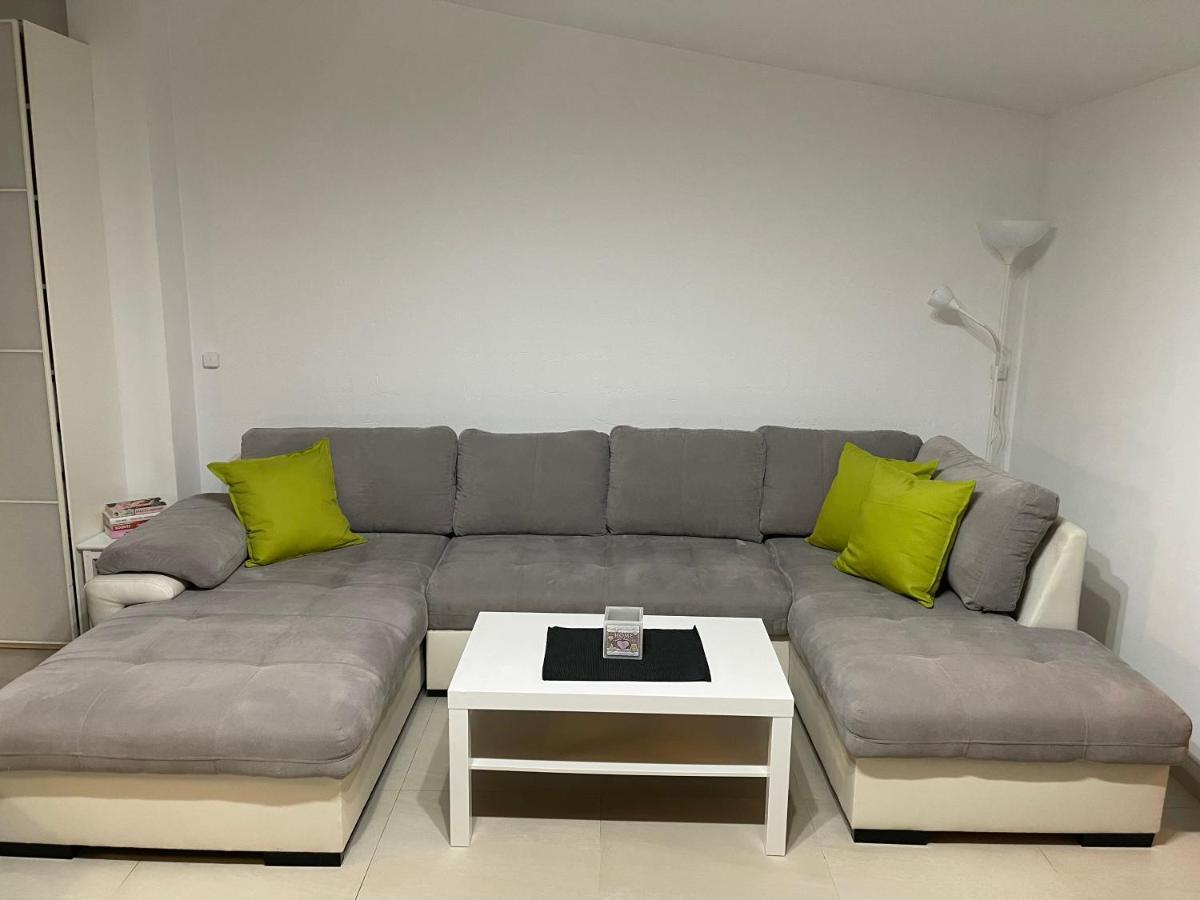 Apartament Rodzinny Ostrowiec Sw Ostrowiec Świętokrzyski Exterior foto